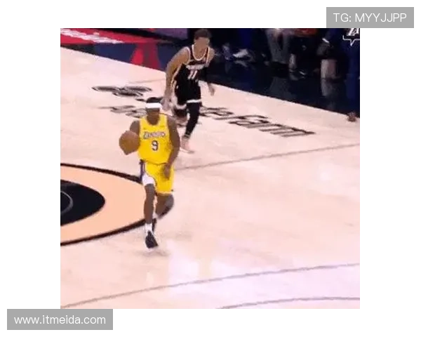 55直播NBA篮球精彩赛事回顾与分析助你掌握比赛动态与球员表现 55直播NBA篮球精彩赛事回顾与分析助你掌握比赛动态与球员表现